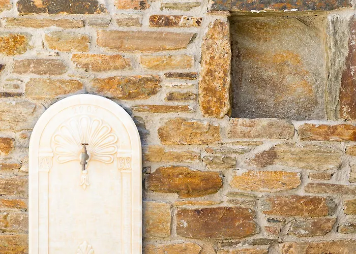 Villa Imarkellis Tinos Boutique *