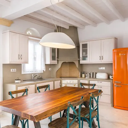 Imarkellis Tinos Boutique * Panormos (Tinos)