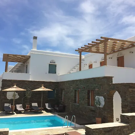 Imarkellis Tinos Boutique * Πάνορμος