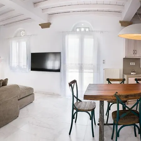 Imarkellis Tinos Boutique * Panormos (Tinos)