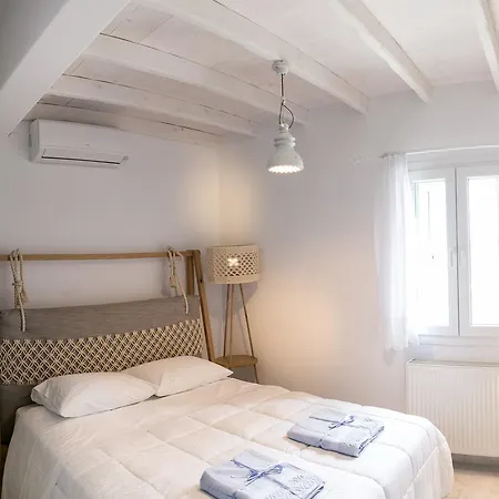 Imarkellis Tinos Boutique * Pánormos