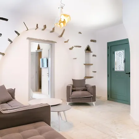 Villa Imarkellis Tinos Boutique *