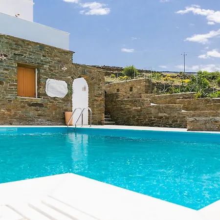 Villa Imarkellis Tinos Boutique *