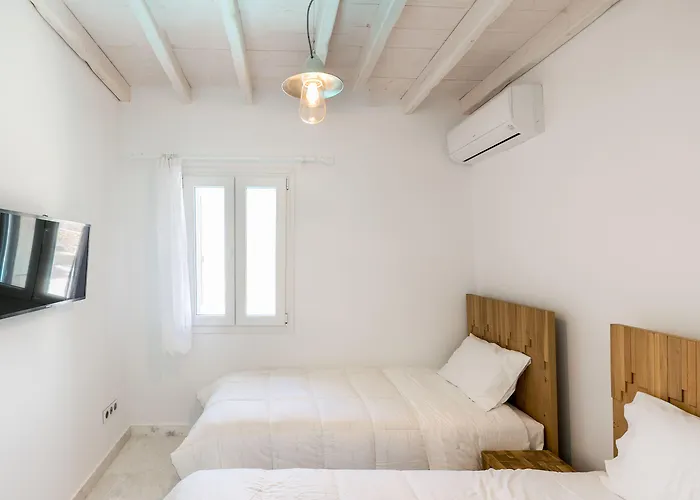 Imarkellis Tinos Boutique * Πάνορμος