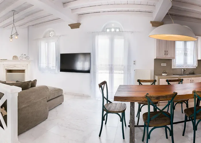 Imarkellis Tinos Boutique * Πάνορμος