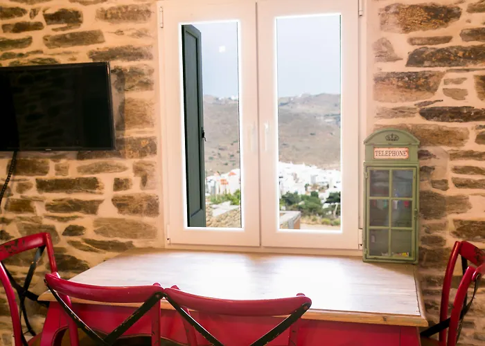 Imarkellis Tinos Boutique